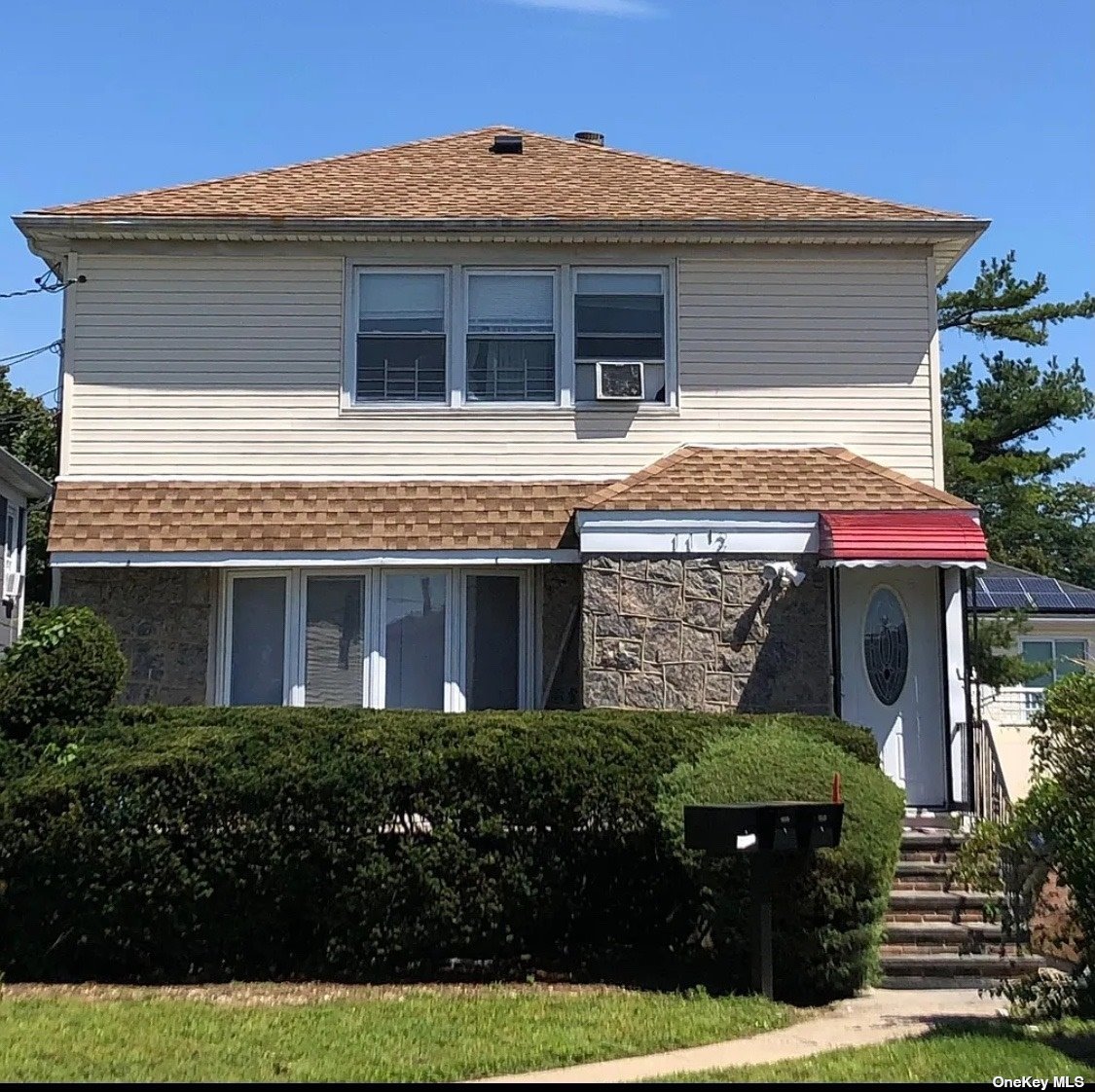 1112 Bay 32nd Pl, Far Rockaway, Queens, NY - 5 Bedrooms  
3 Bathrooms  
11 Rooms - 