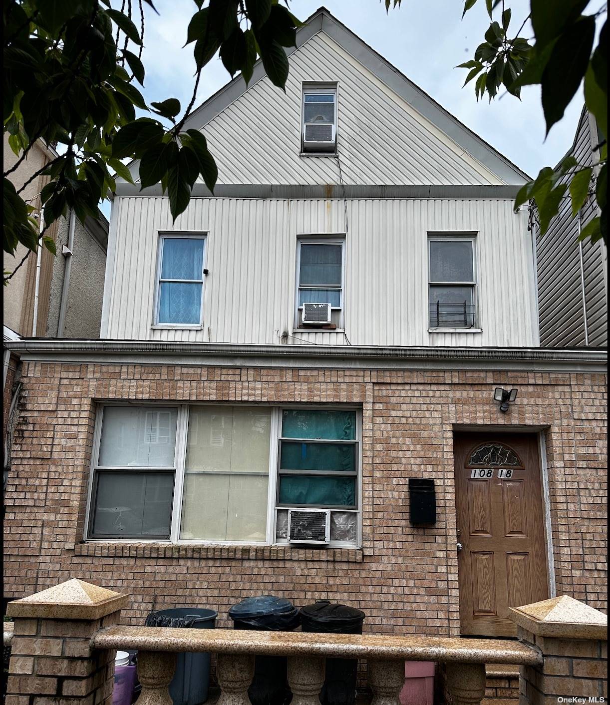 Property for Sale at 10818 39th Avenue, Corona, Queens, NY - Bedrooms: 7 
Bathrooms: 3 
Rooms: 10  - $993,000