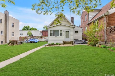 Vacant Land For Sale - 100-10 23rd Avenue<br/> Queens County, East Elmhurst, NY 11369