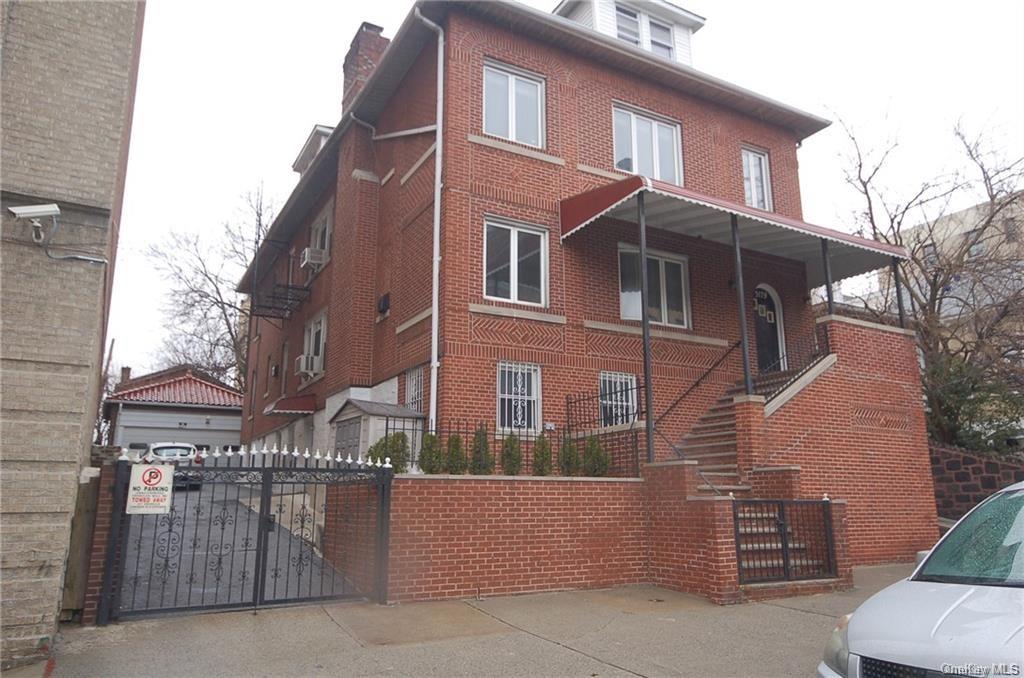 Property for Sale at 3179 Rochambeau Avenue, Bronx, New York - Bedrooms: 9 
Bathrooms: 5  - $1,699,000
