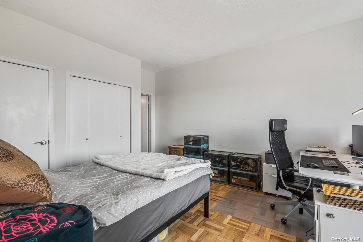 166-25 Powells Cove Boulevard #21G, Beechhurst, New York image 16