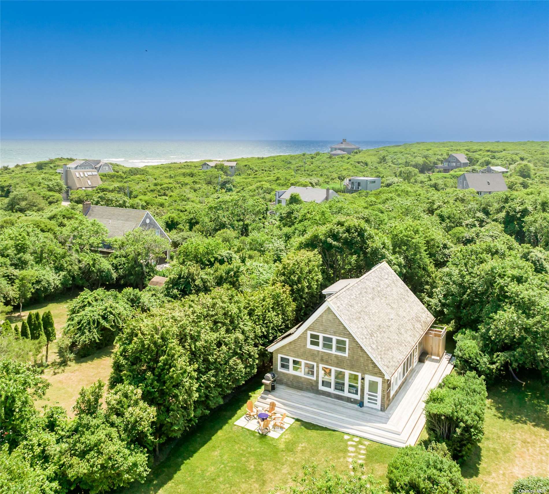 Property for Sale at 40 Ditch Plains Road, Montauk, Hamptons, NY - Bedrooms: 3 
Bathrooms: 3  - $2,795,000