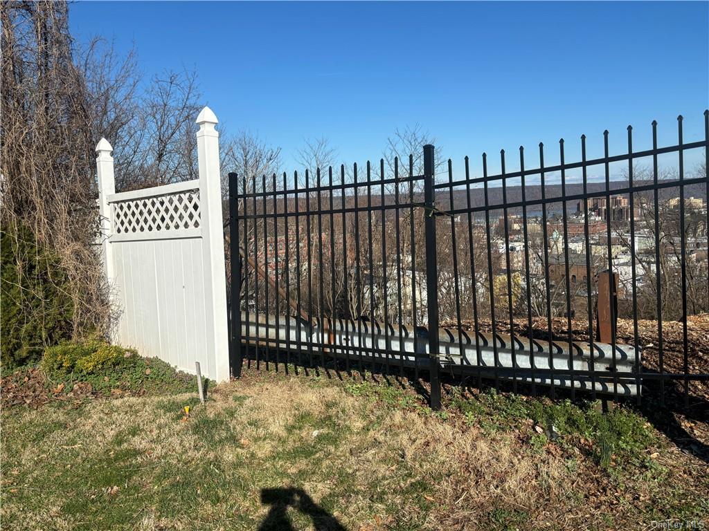 Photo 1 of 223 Glenbrook Avenue, Yonkers, New York, $500,000, Web #: 6296378