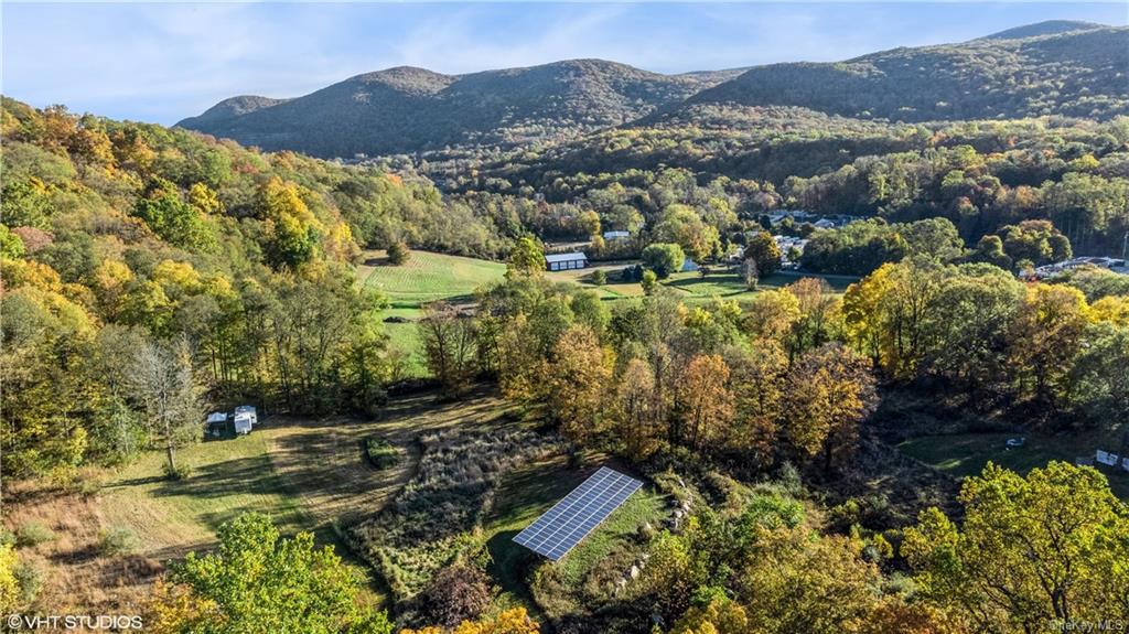 Horsemans Trail, Cold Spring, New York -  - 