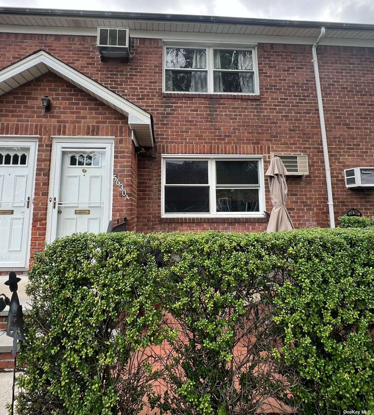 5630 175th Place A, Fresh Meadows, Queens, NY - 2 Bedrooms  
2 Bathrooms  
5 Rooms - 