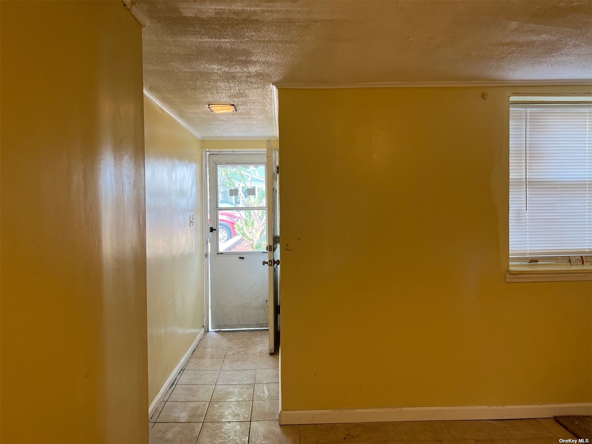 Photo 15 of 19 of 89-59 Vanderveer Street townhome
