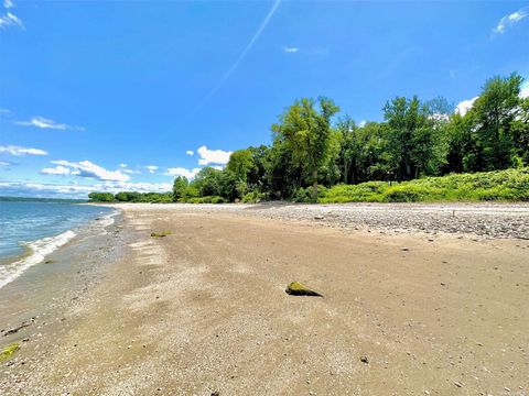 144 Centre Island Road Oyster Bay NY 11771