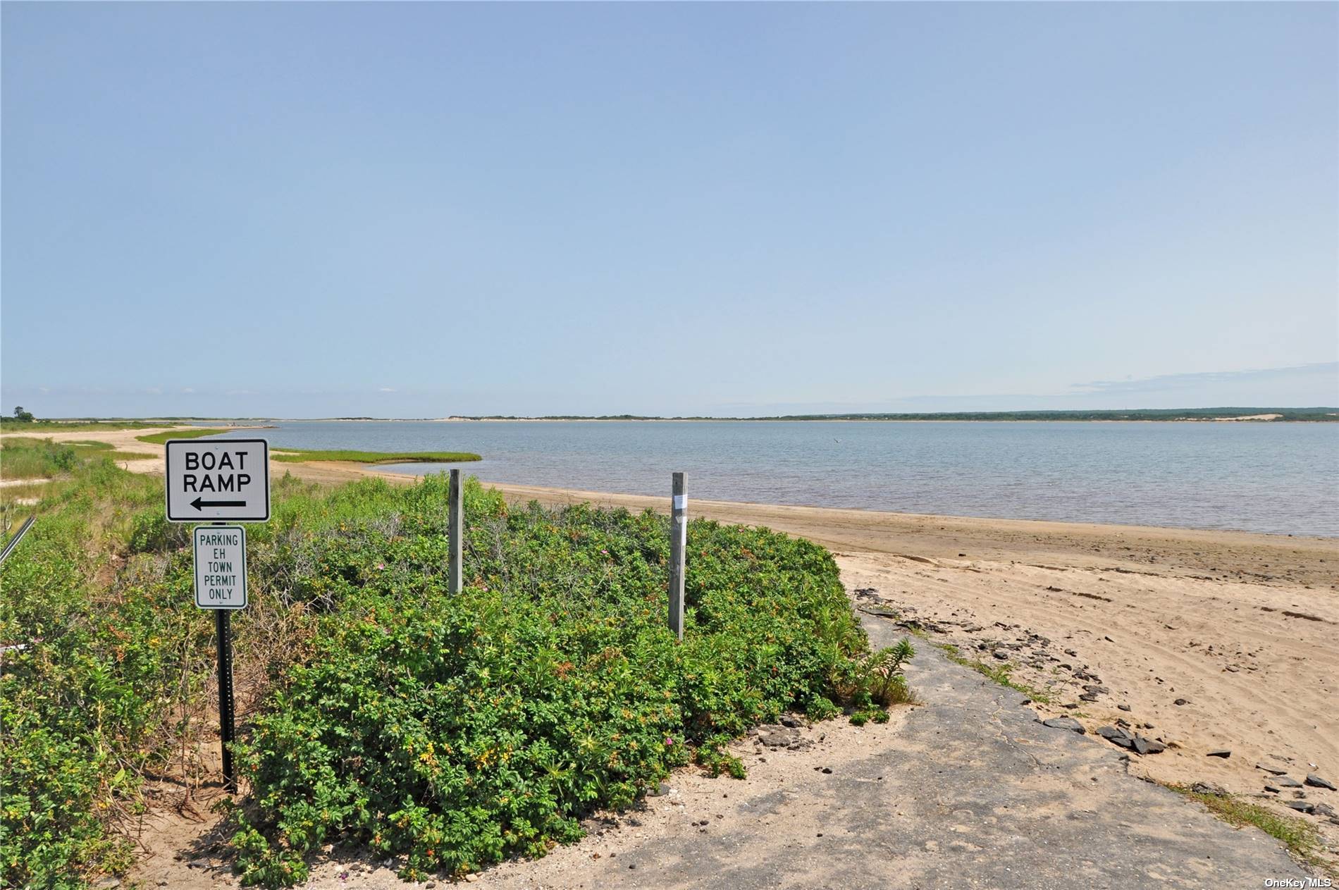 53 Crassen Boulevard #5, Amagansett, New York image 10