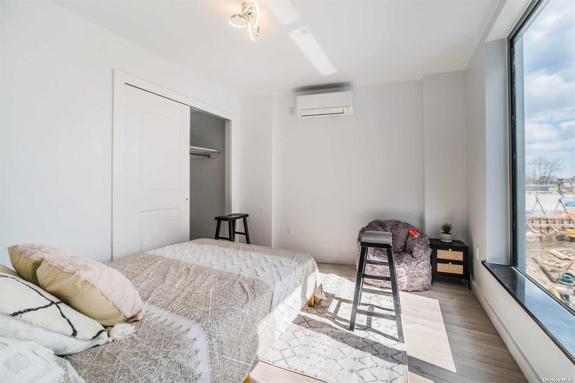 Photo 8 of 23 of 7065 Queens Boulevard 6A condo