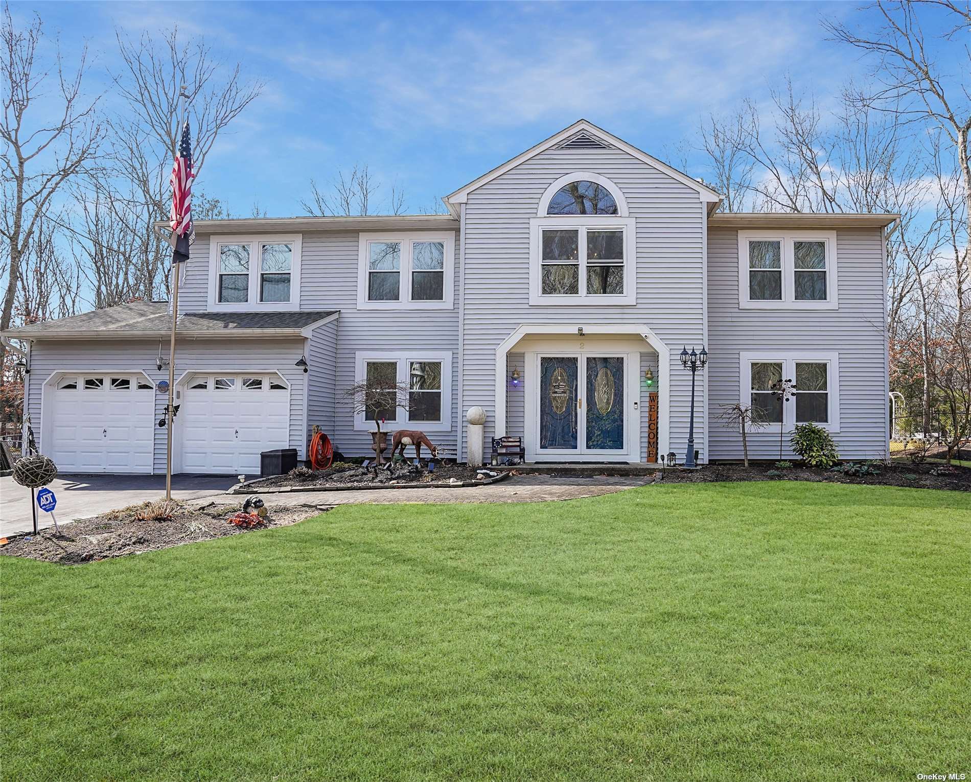 Property for Sale at 2 Barbara Anne Street, Manorville, Hamptons, NY - Bedrooms: 4 
Bathrooms: 3  - $749,999