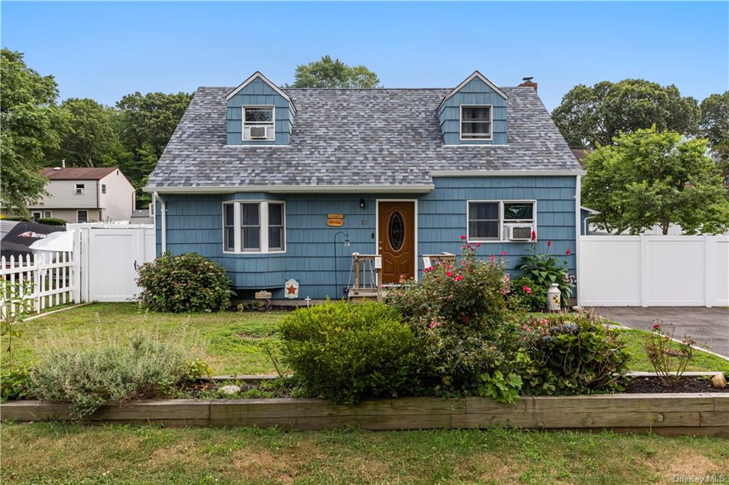 Photo 1 of 17 of 22 Reynolds Street house