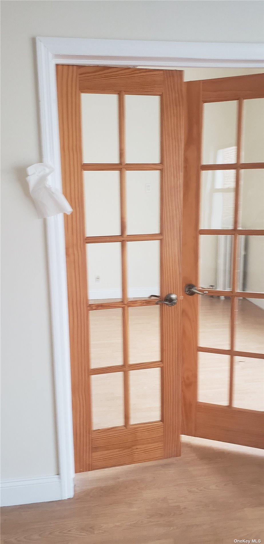 Rental Property at Street St, Whitestone, Queens, NY - Bathrooms: 2 
Rooms: 2  - $1,700 MO.