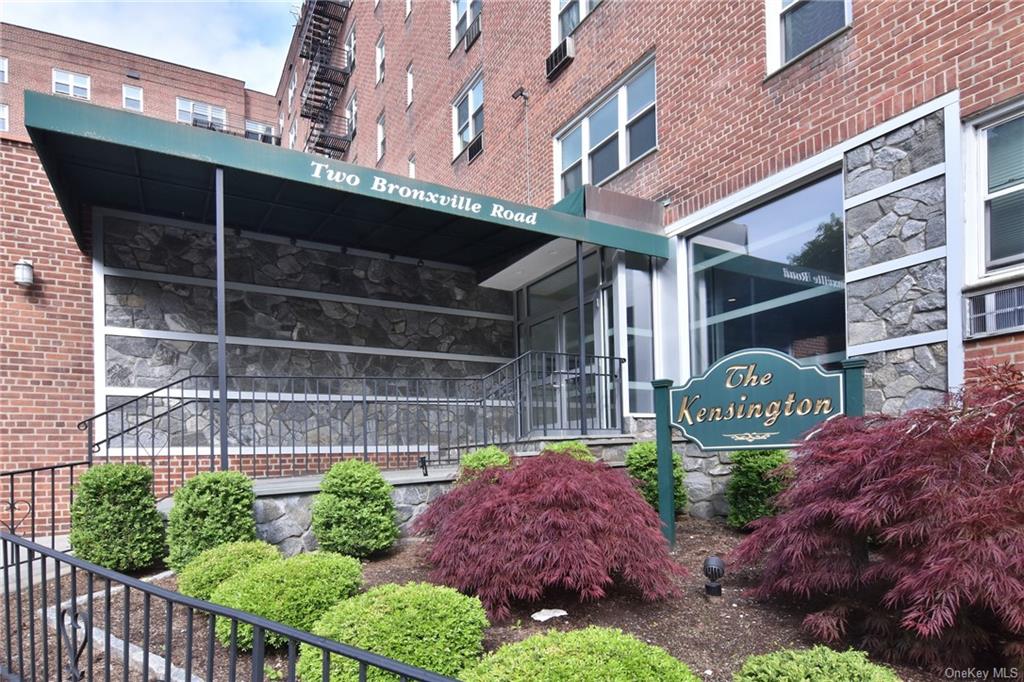 Photo 1 of 18 of 2 Bronxville Road 6H co-op property