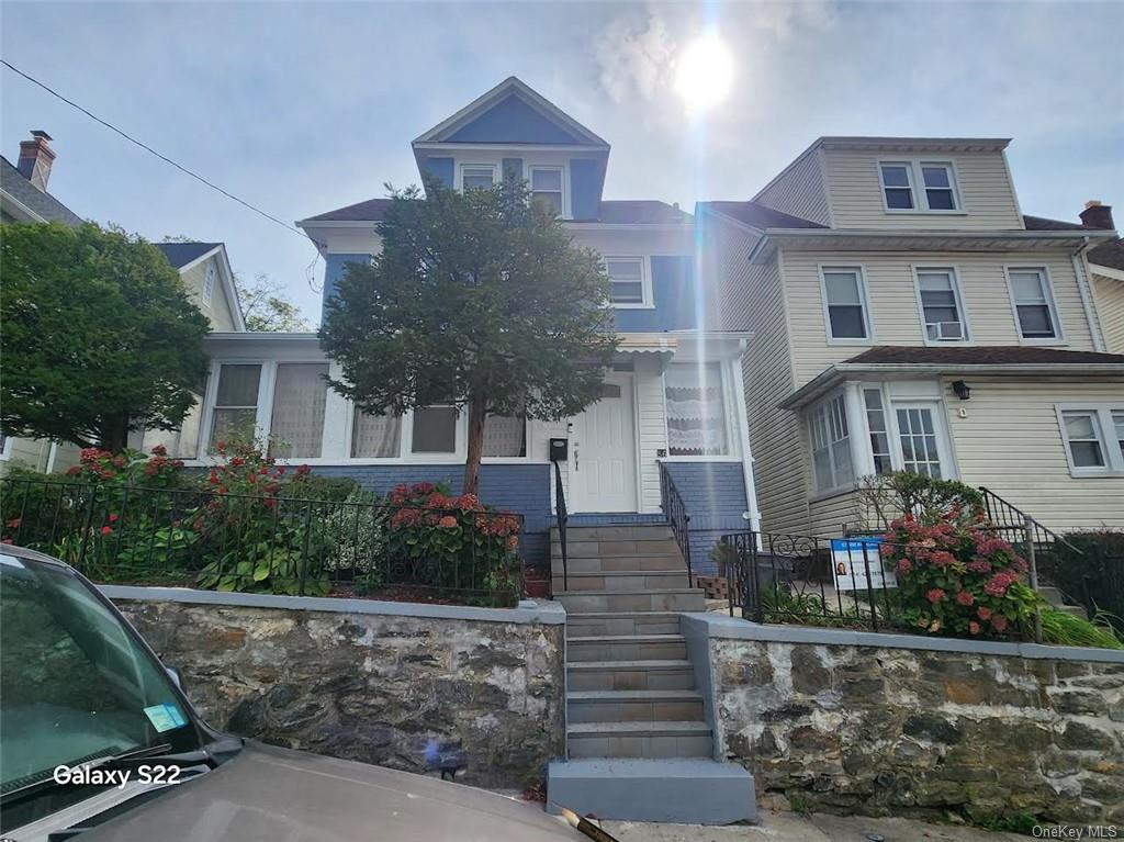 56 Woodbury Street, New Rochelle, New York image 2