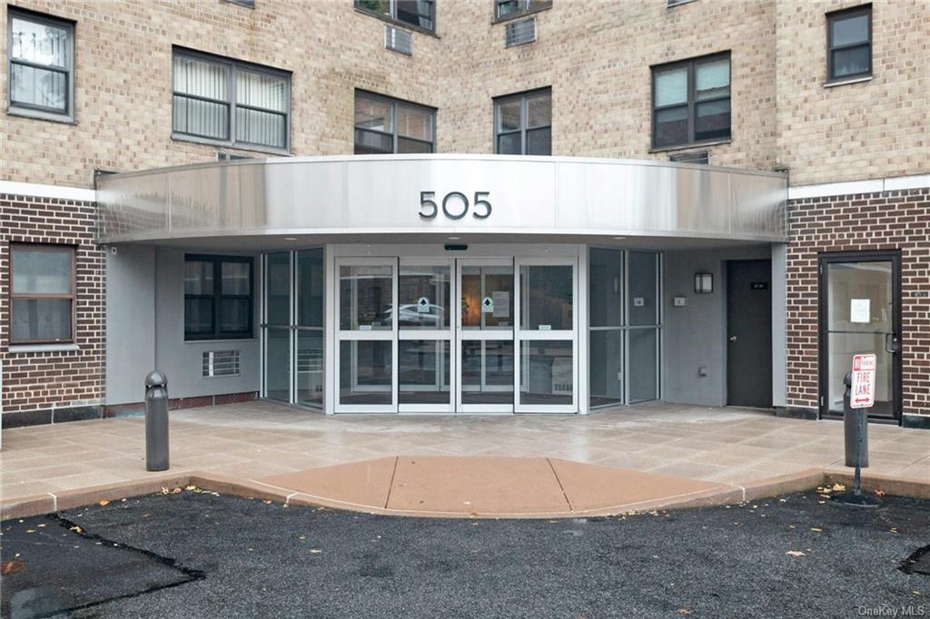 505 Central Avenue #407, White Plains, New York image 1