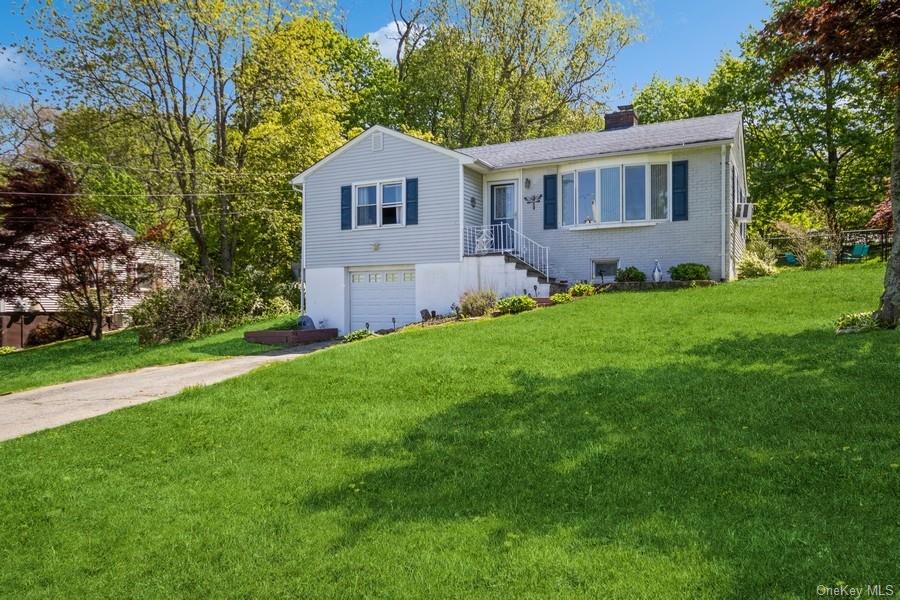 Property for Sale at 66 Heather Drive, Mahopac, New York - Bedrooms: 3 
Bathrooms: 1 
Rooms: 7  - $415,000