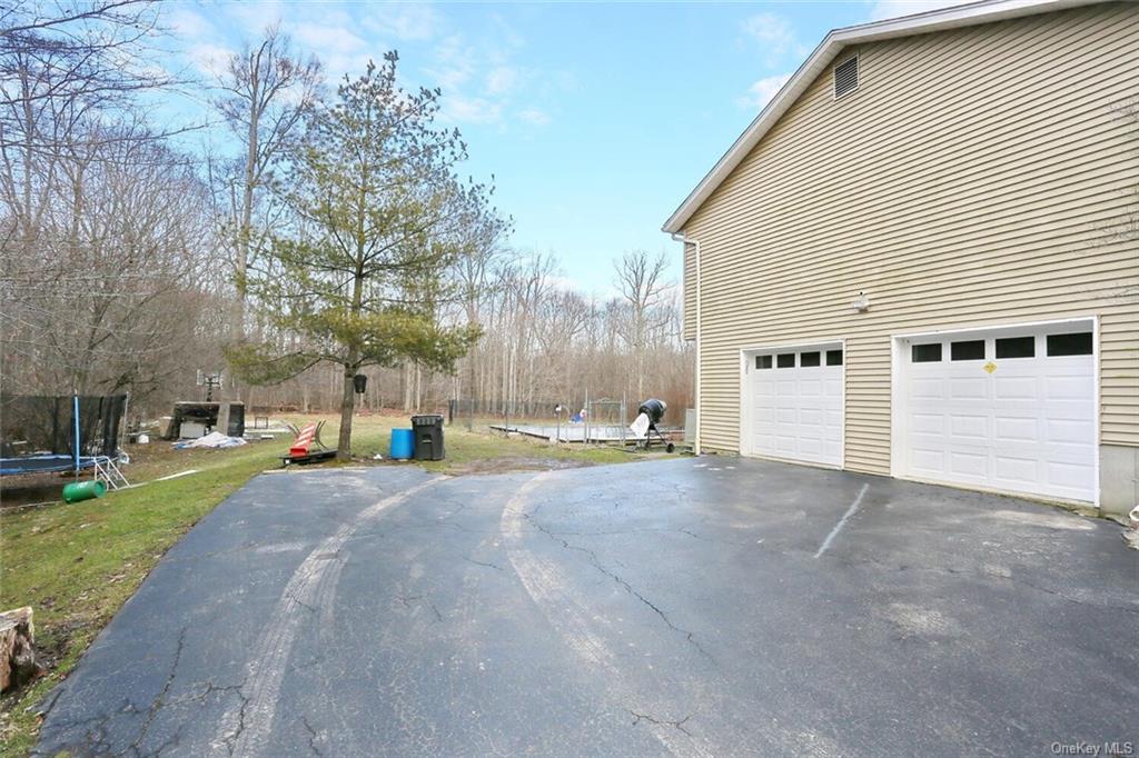 9 Aron Court, Spring Valley, New York image 19