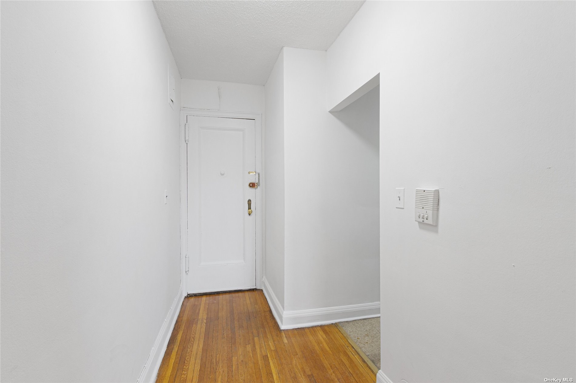 4826 44th Street #3E, Woodside, New York image 1