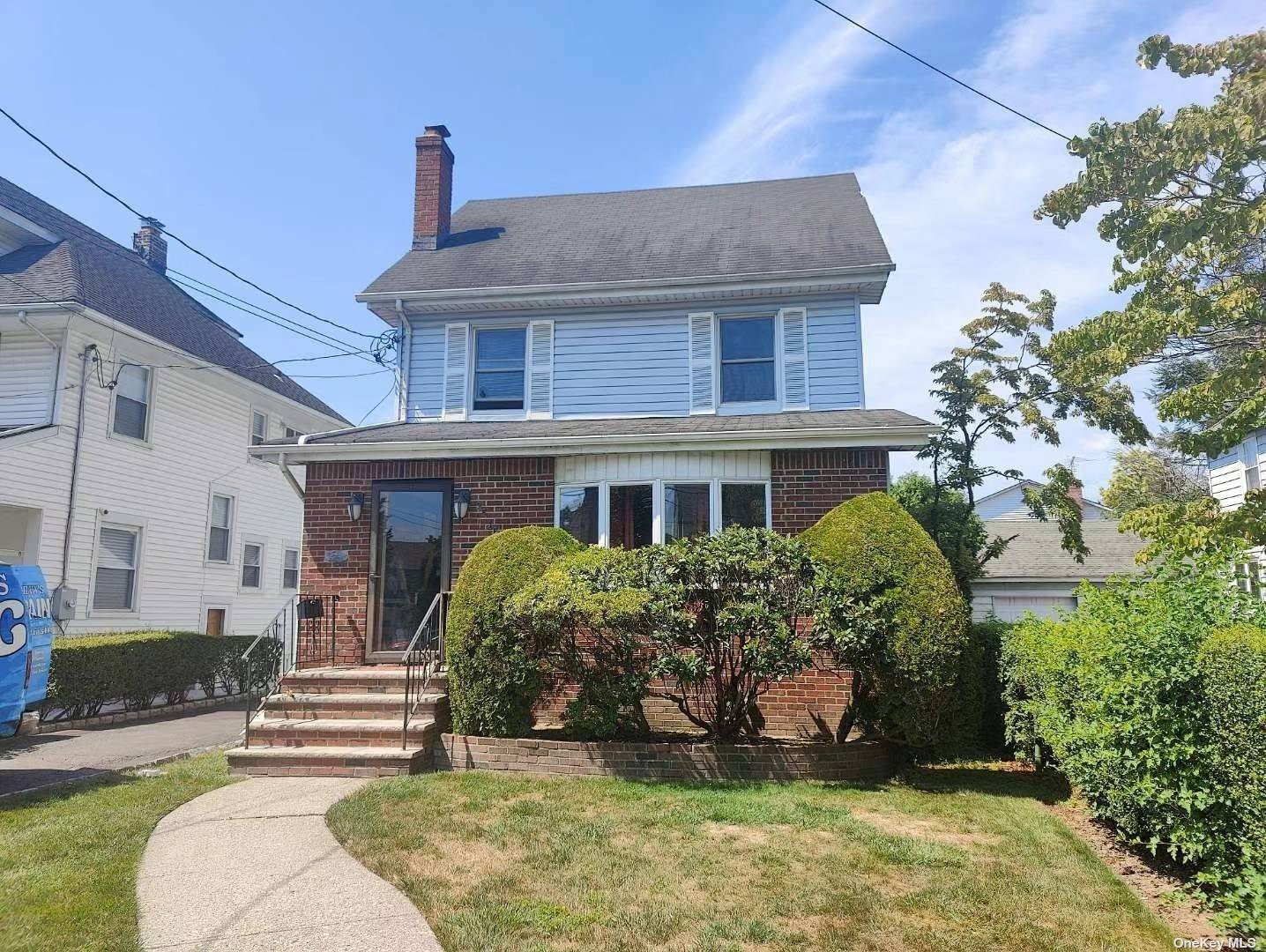 3516 212th Street, Bayside, Queens, NY - 4 Bedrooms  
2 Bathrooms  
10 Rooms - 