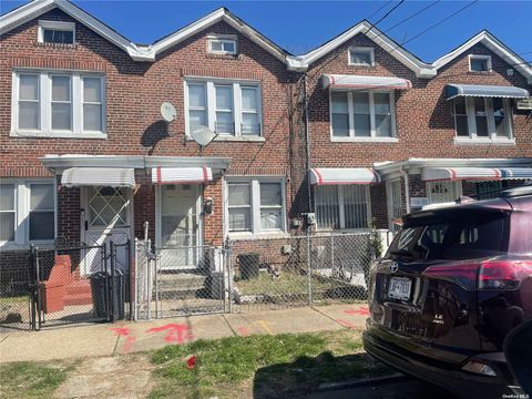 Homes For Sale - 114-31 145th Street<br/> Queens County, Jamaica, NY 11436