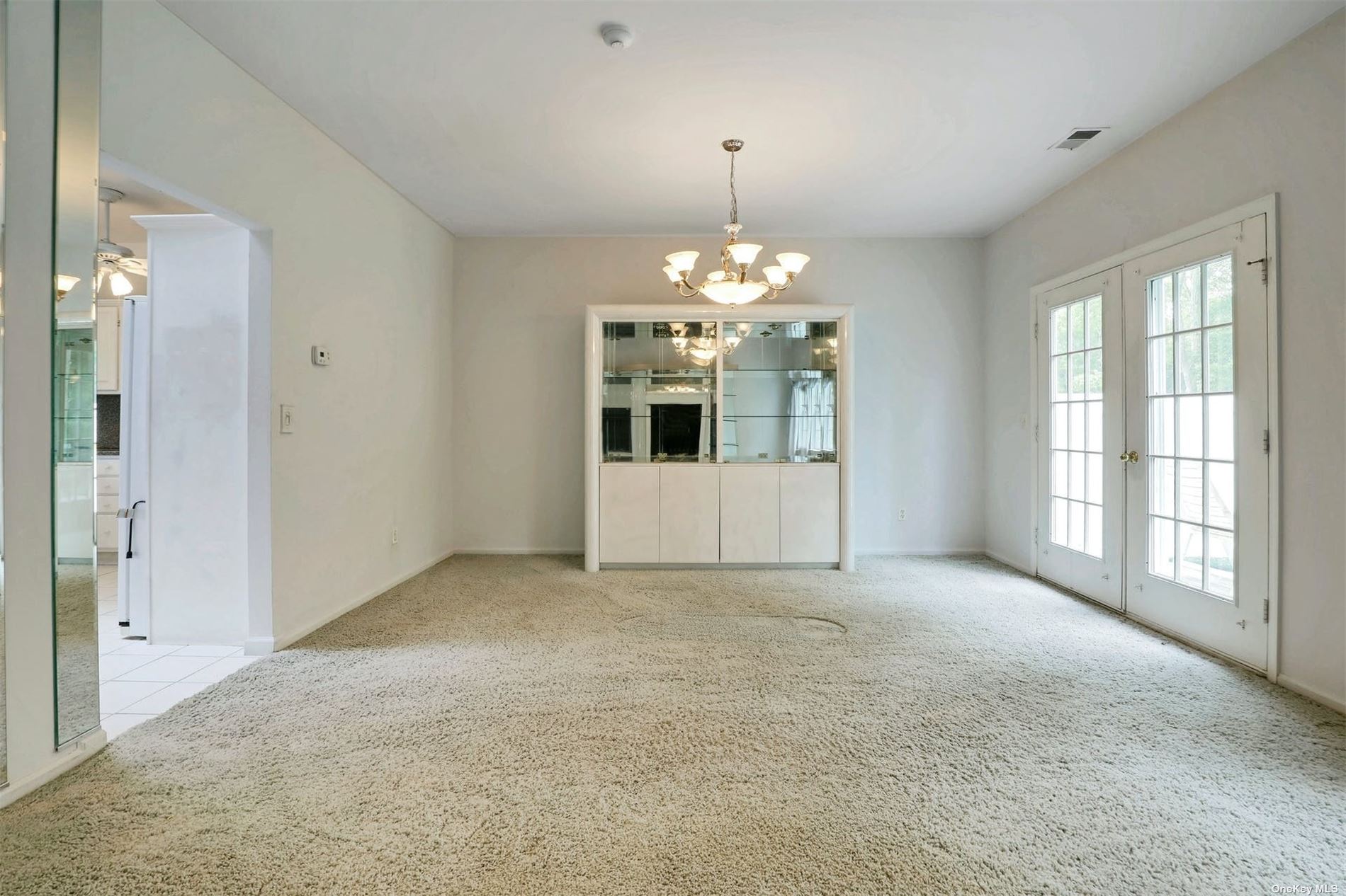 Photo 5 of 36 of 506 Oak Bluff 506 condo