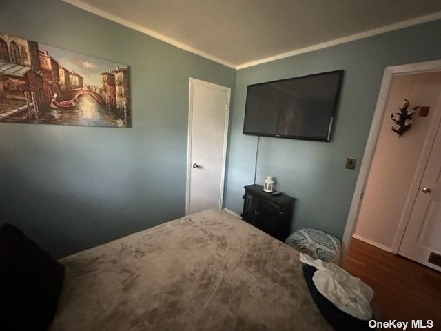 Photo 10 of 17 of 828 Bermuda Road house