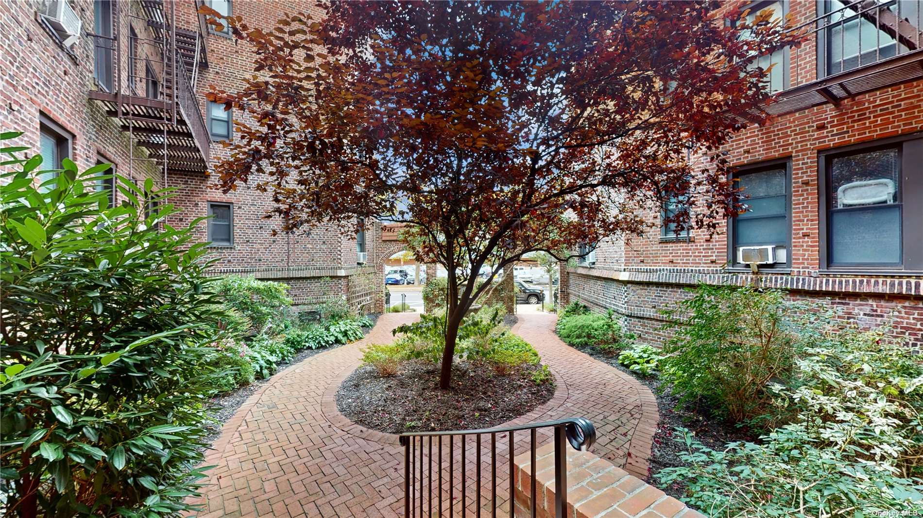 12 Hempstead Avenue #4-O, Rockville Centre, New York image 18