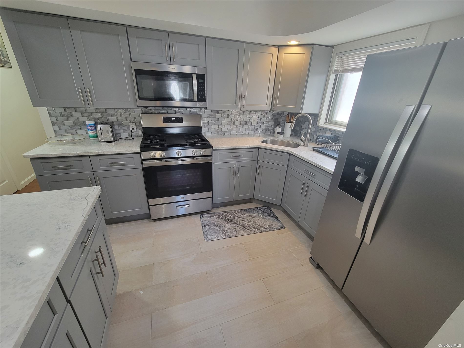 Rental Property at 25960 Craft Avenue 1, Rosedale, Queens, NY - Bedrooms: 3 
Bathrooms: 2 
Rooms: 7  - $3,500 MO.