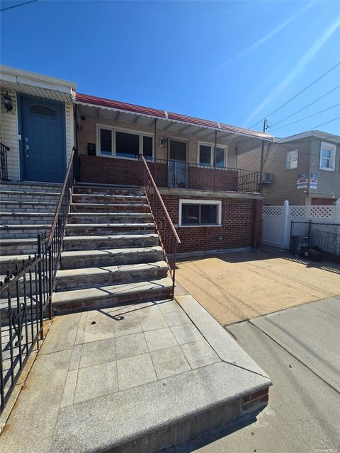Multifamily For Sale - 442 Beach 48th Street<br/> Queens County, Far Rockaway, NY 11691