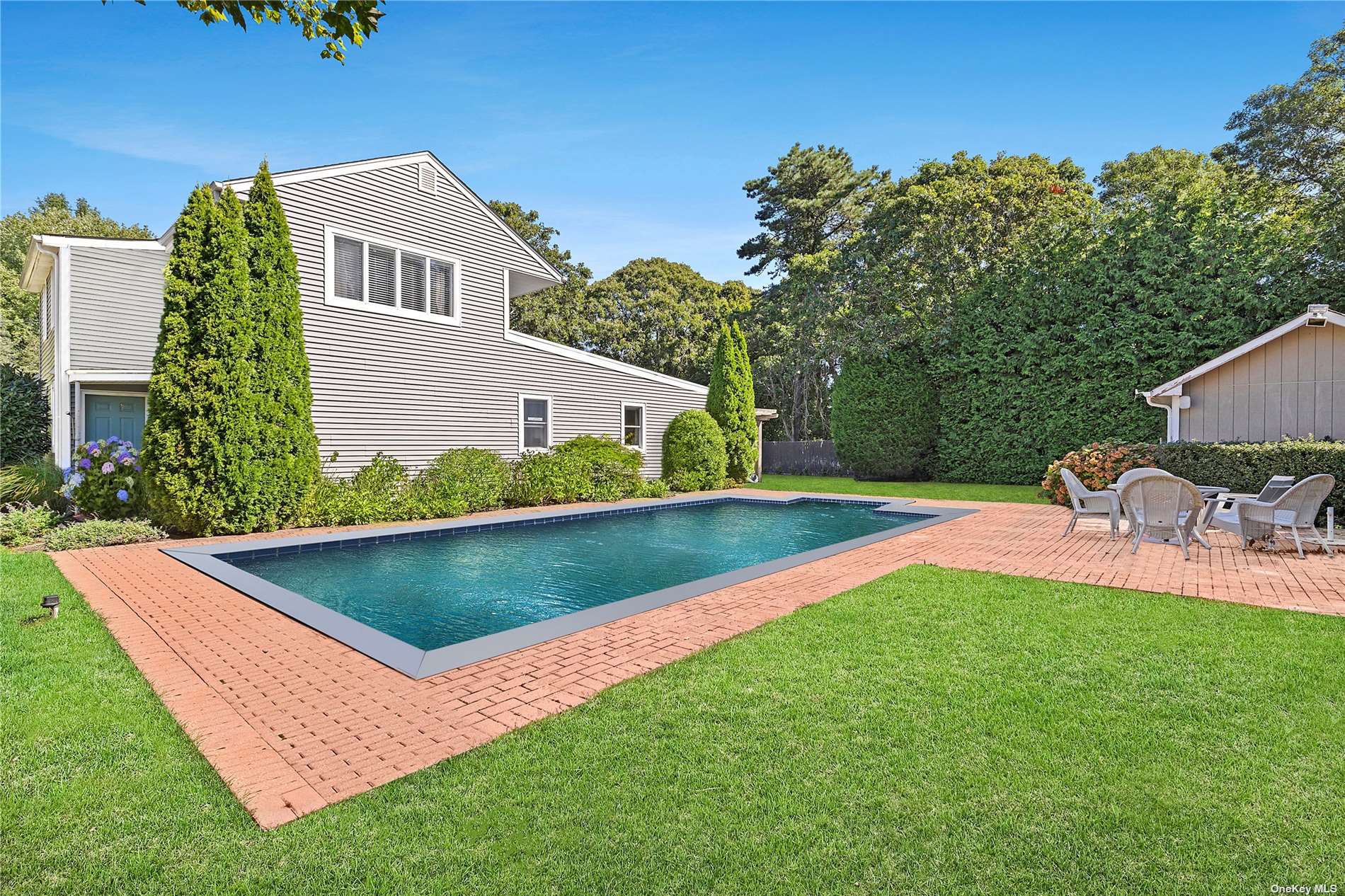 190 Wakeman Road, Hampton Bays, Hamptons, NY - 5 Bedrooms  
3 Bathrooms - 