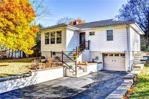 Photo for 14 Barnett Road W
