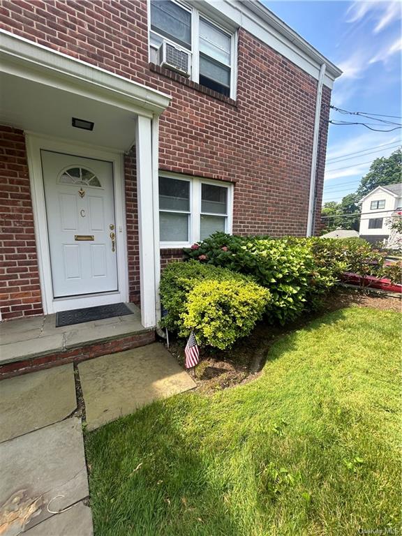 Property for Sale at 24 Wappanocca Avenue C, Rye, New York - Bedrooms: 2 
Bathrooms: 2 
Rooms: 6  - $549,000