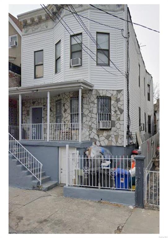 1819 Waterloo Pl, Bronx, New York -  - 