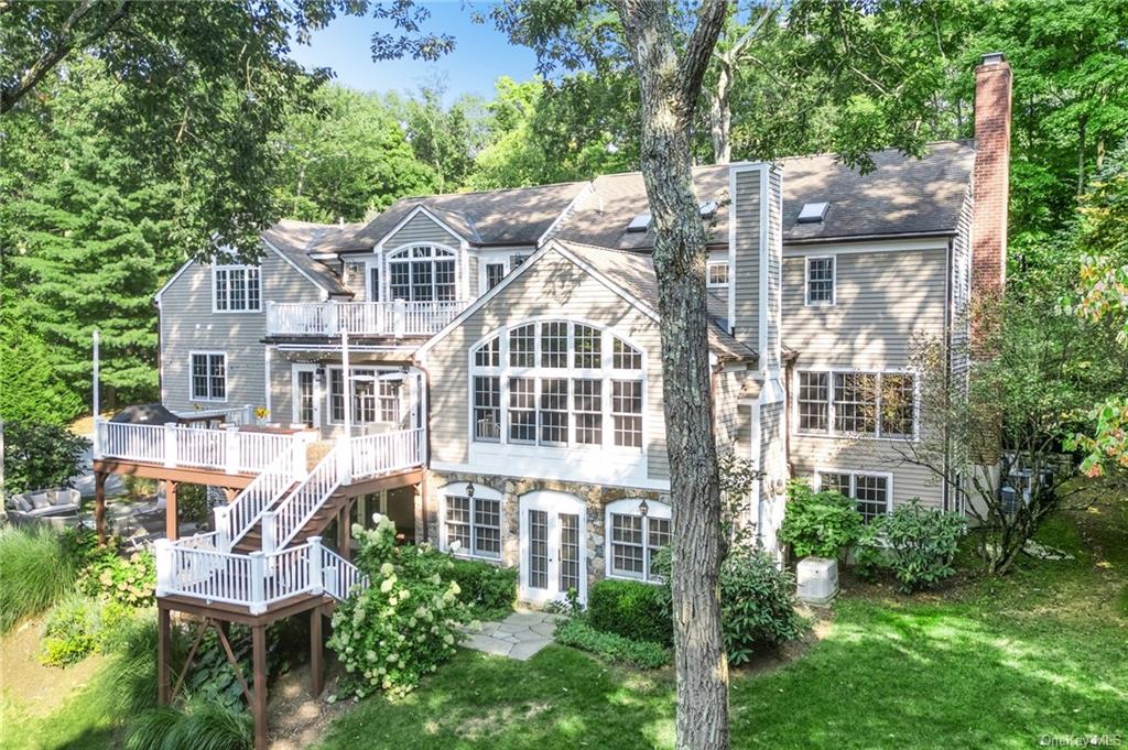 66 Hilltop Drive, Chappaqua, New York image 32