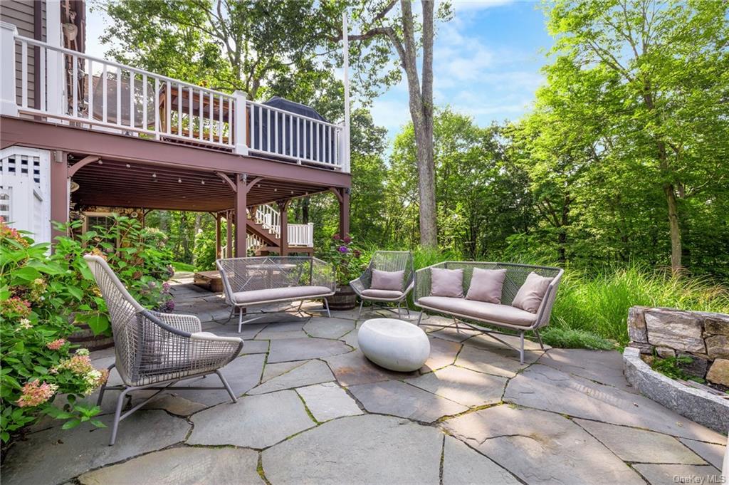 66 Hilltop Drive, Chappaqua, New York image 30