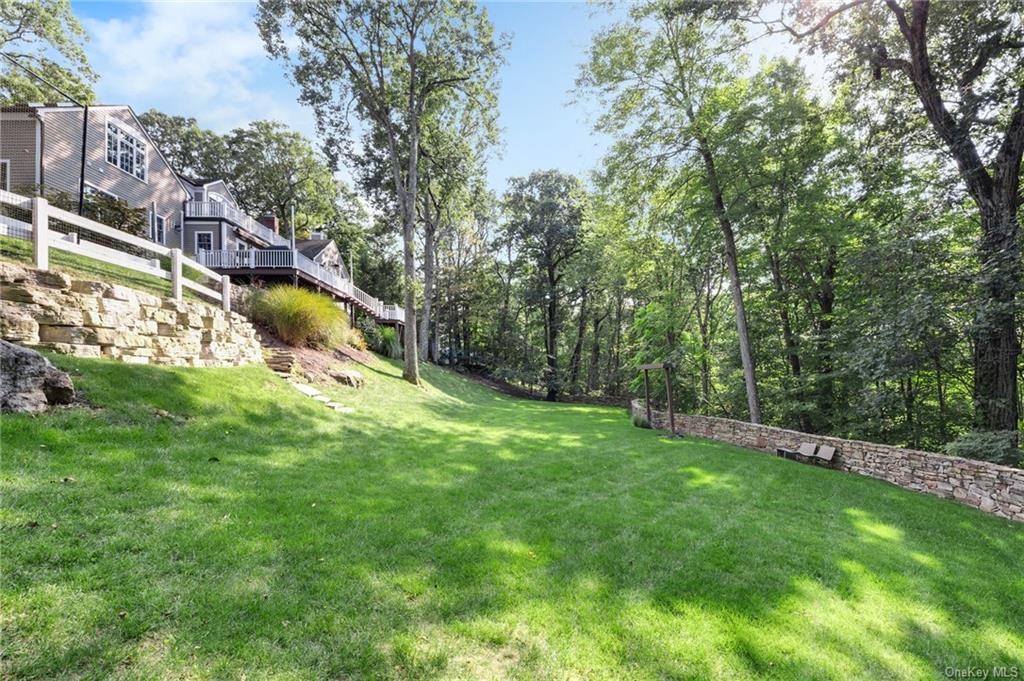 66 Hilltop Drive, Chappaqua, New York image 31