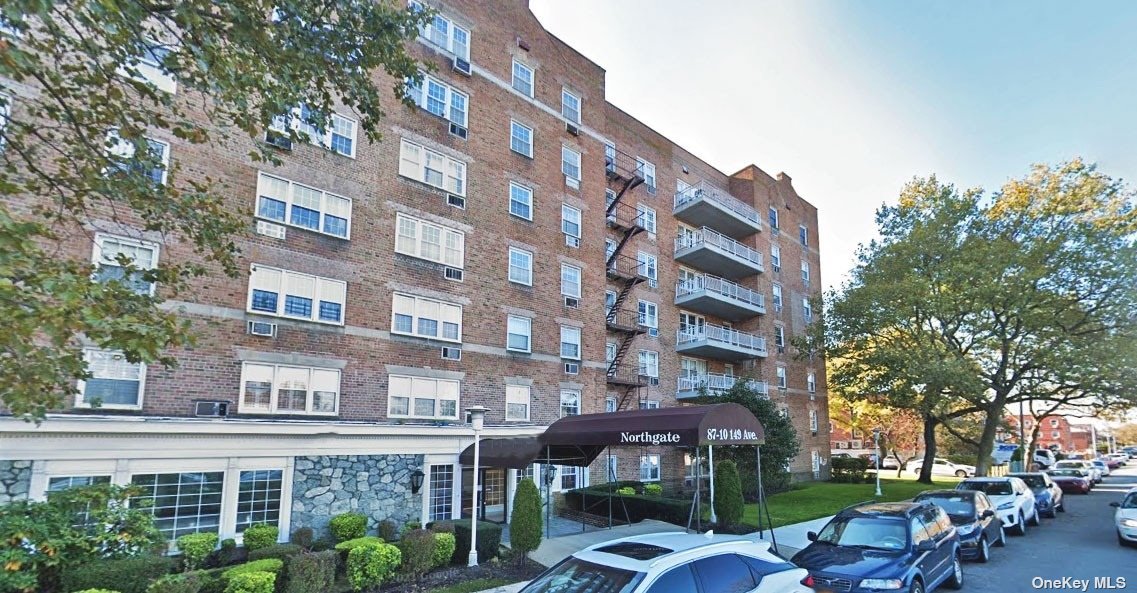 8710 149th Avenue 3Bc, Howard Beach, Queens, NY - 2 Bedrooms  
2 Bathrooms  
4 Rooms - 