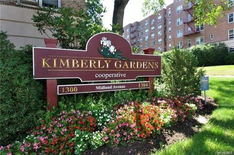 1300 Midland Avenue Unit A61, Yonkers, NY 10704 - #: H6325584