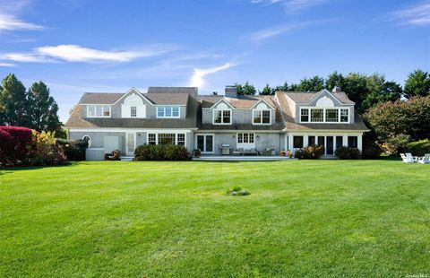429 Butter Lane Bridgehampton NY 11932