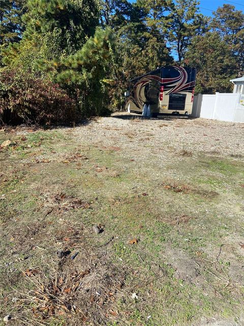 Vacant Land For Sale - Moriches Mid Isl Road<br/> Shirley, NY 11967