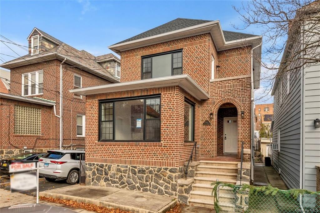Property for Sale at 1952 Haight Avenue, Bronx, New York - Bedrooms: 6 
Bathrooms: 3  - $1,499,000