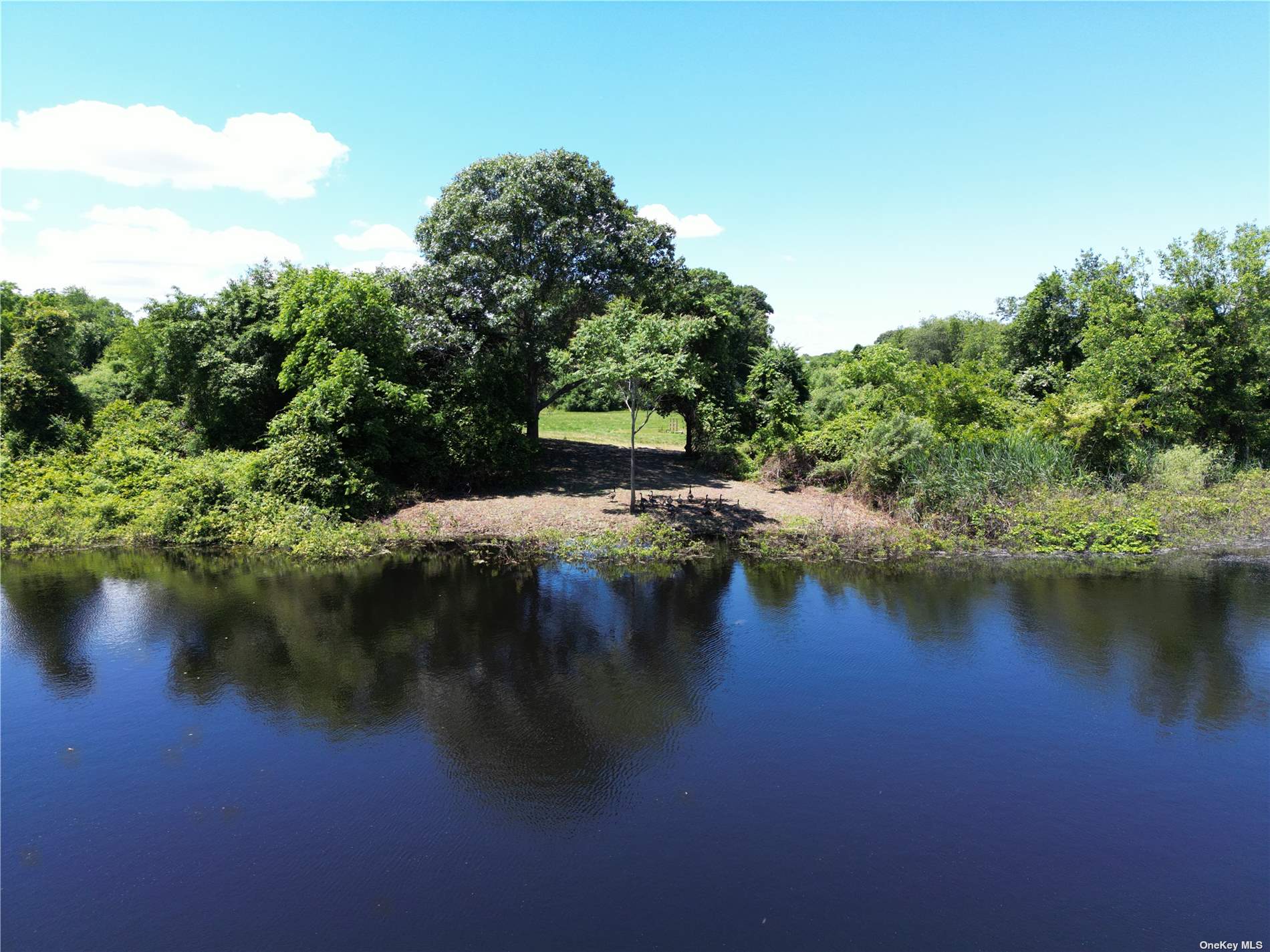 1408 Main Road, Jamesport, New York image 9