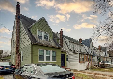 Homes For Sale - 241-34 87th Avenue<br/> Queens County, Bellerose, NY 11426