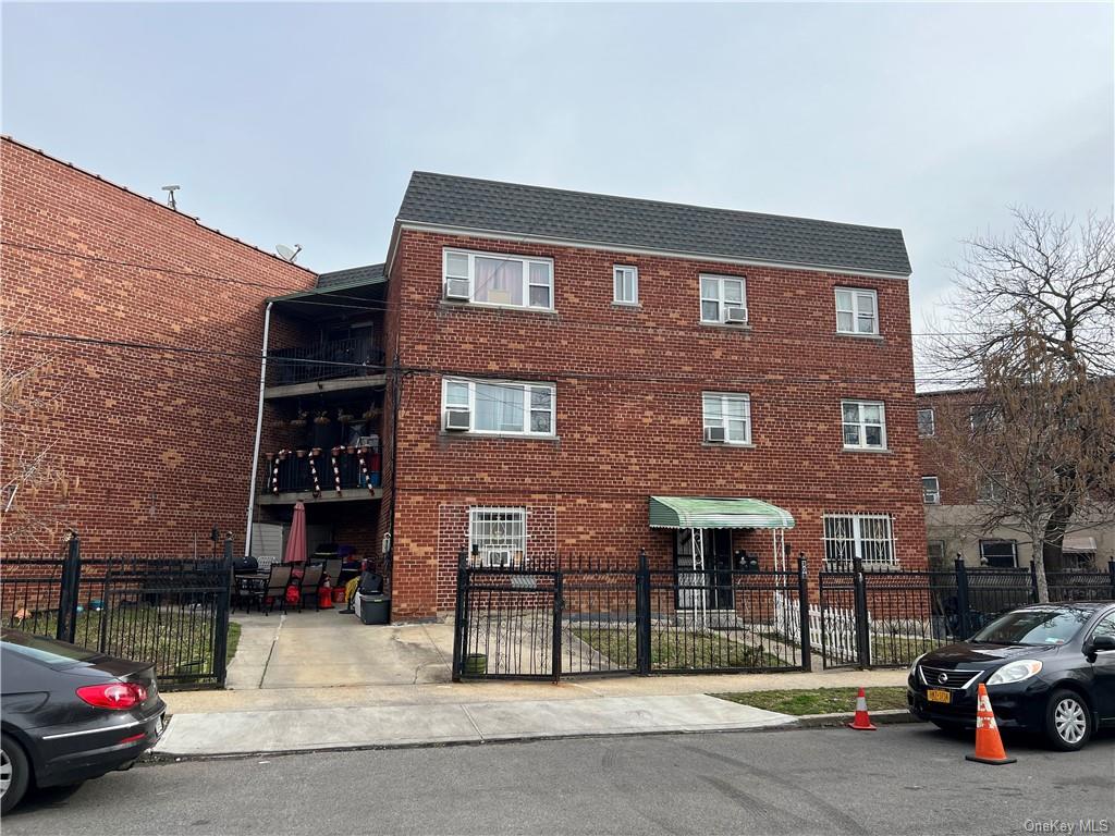 Property for Sale at 303 Bronx Avenue, Bronx, New York - Bedrooms: 9 
Bathrooms: 5.5  - $925,000