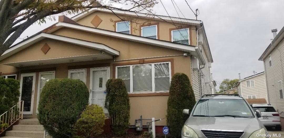 Property for Sale at 14035 Coombs Street, Springfield Gardens, Queens, NY - Bedrooms: 5 
Bathrooms: 3 
Rooms: 11  - $995,000