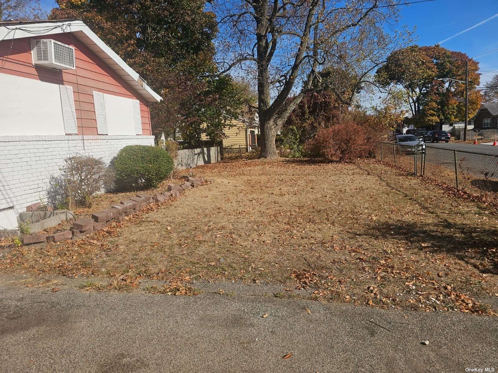 17 Pine Road, Amityville, New York image 3