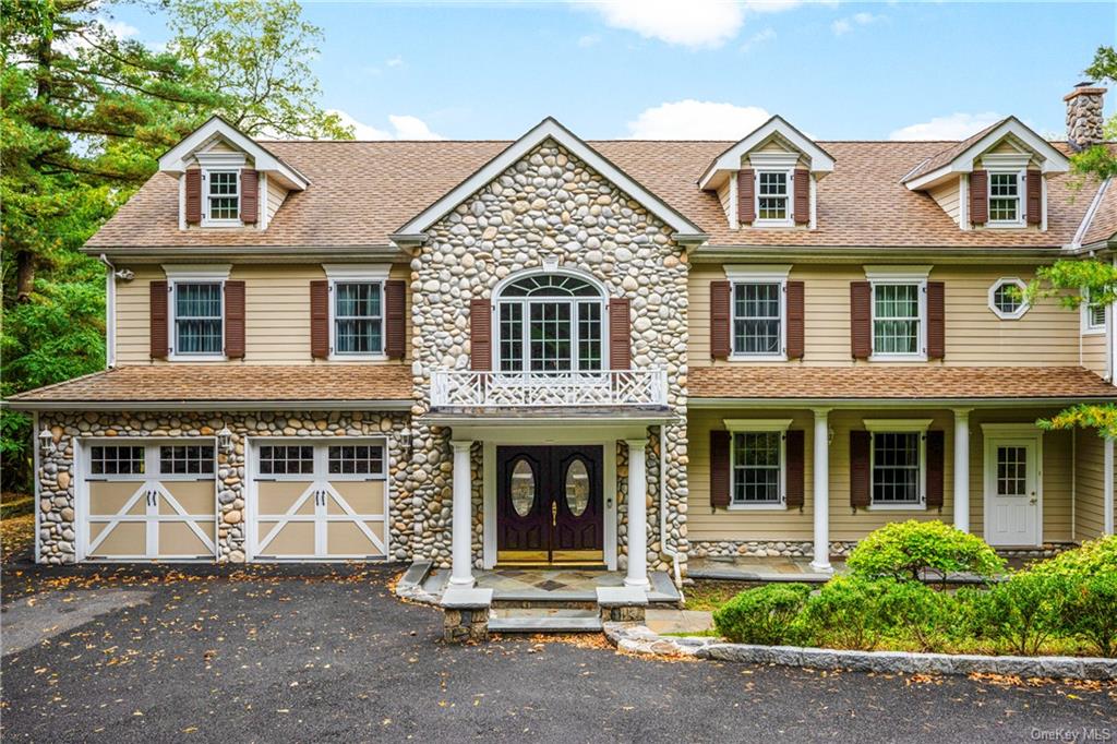 328 Sprain Road, Scarsdale, New York - 4 Bedrooms  
6 Bathrooms  
10 Rooms - 