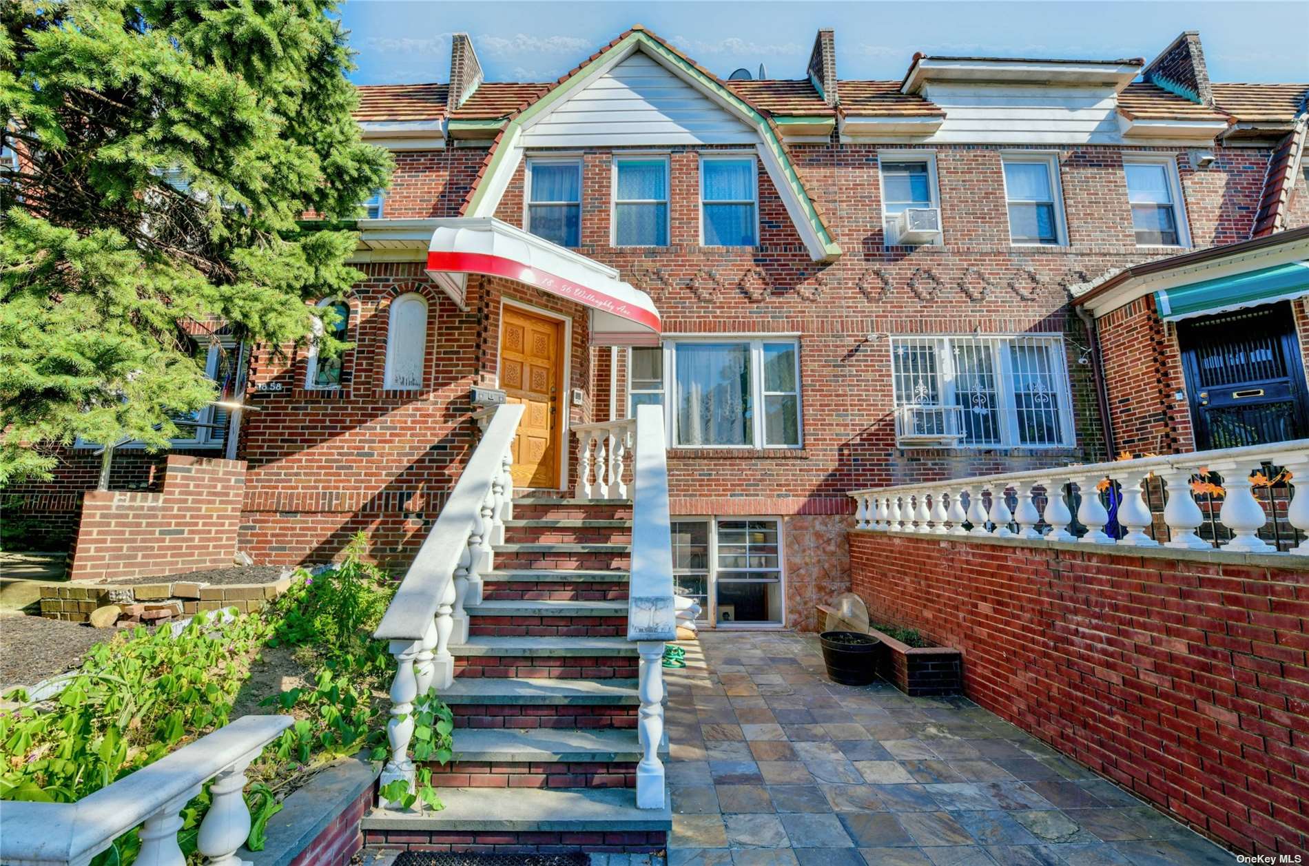 Property for Sale at Willoughby Avenue, Ridgewood, Queens, NY - Bedrooms: 4 
Bathrooms: 3  - $1,499,000