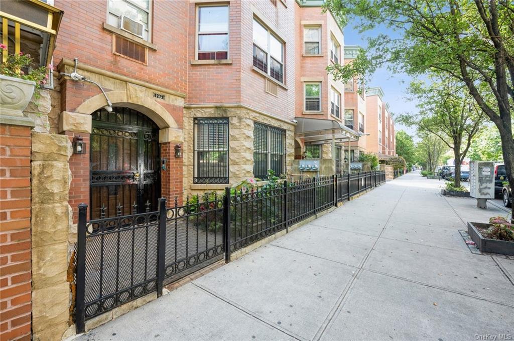 Property for Sale at 1272 Grant Avenue, Bronx, New York - Bedrooms: 6 
Bathrooms: 4  - $1,196,000