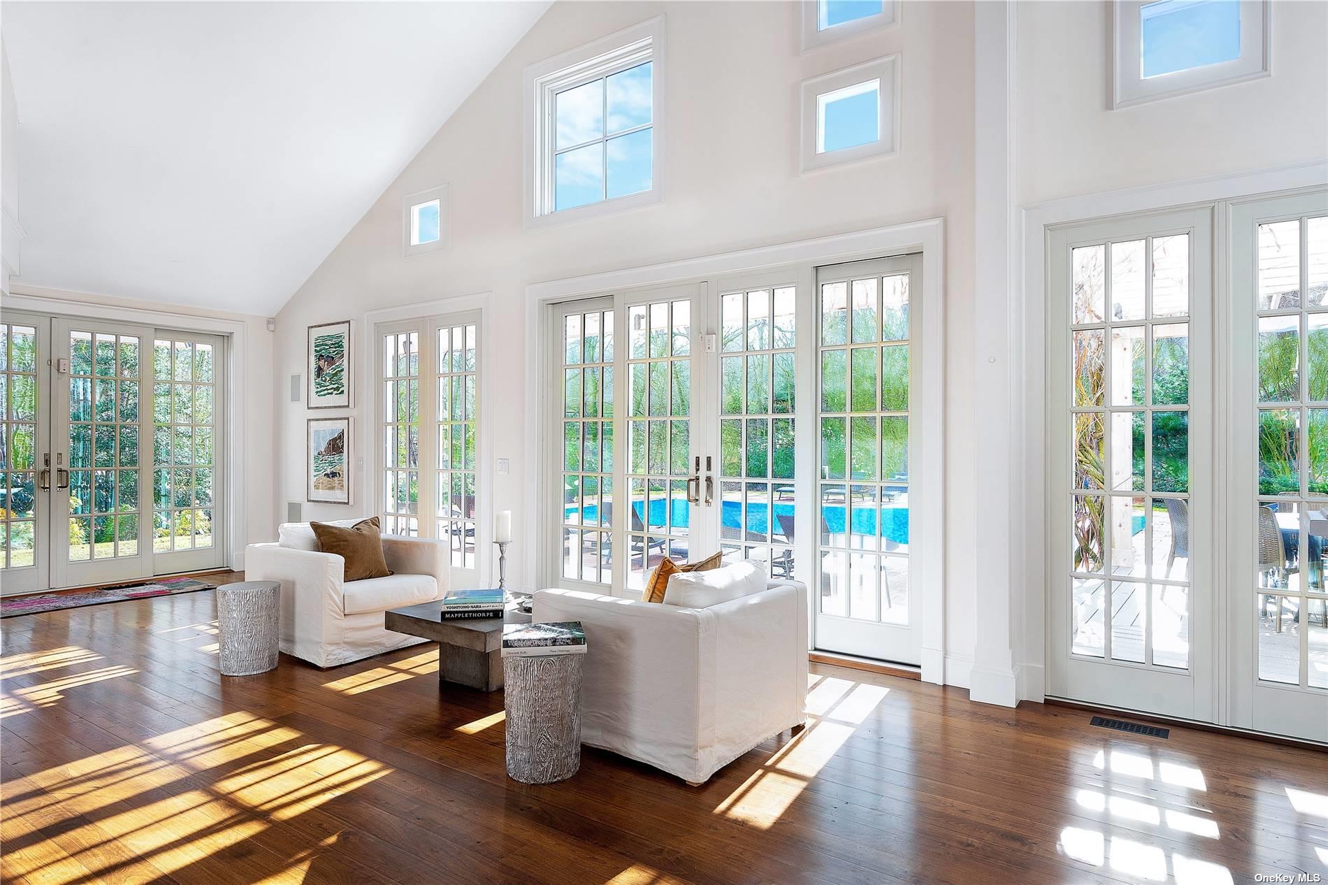 41 Deep Wood Lane, Amagansett, New York image 3